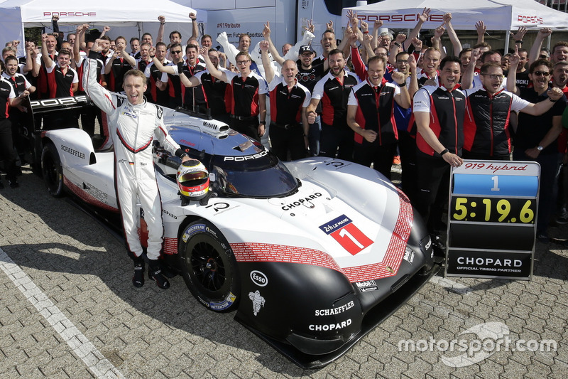 Timo Bernhard et la Porsche 919 Hybrid Evo