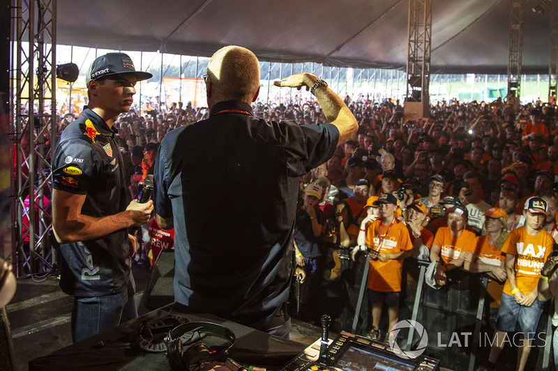 Max Verstappen, Red Bull Racing on stage to meet with his fans on the campsite