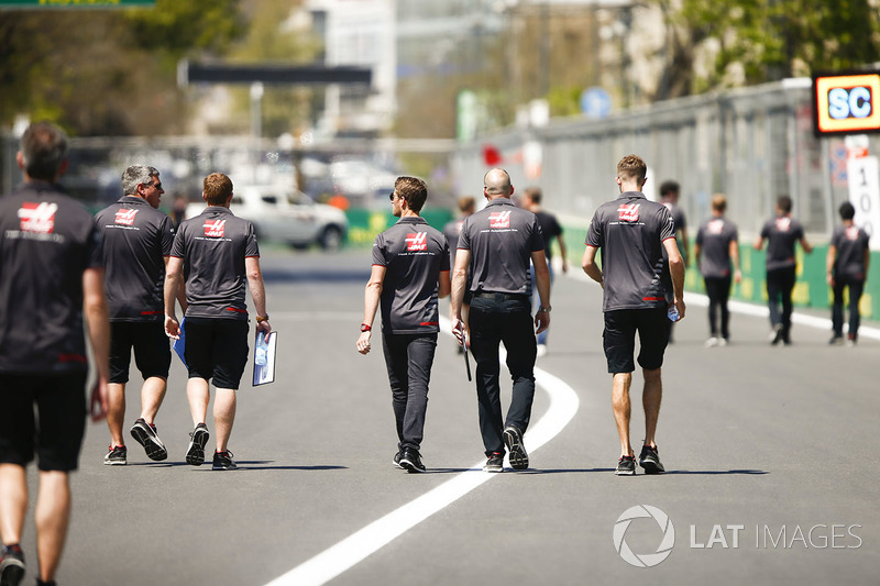 Ознакомление с трассой: Ромен Грожан, Haas F1 Team