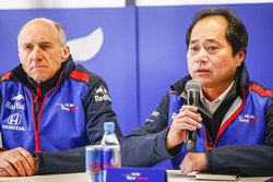 Franz Tost, Team Principal, Scuderia Toro Rosso con Toyoharu Tanabe, Honda