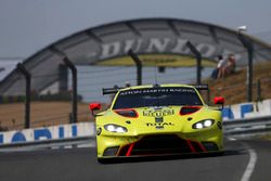 #95 Aston Martin Racing Aston Martin Vantage AMR: Marco Sorensen, Nicki Thiim, Darren Turner