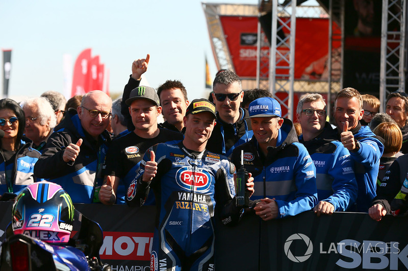 Ganador de la pole Alex Lowes, Pata Yamaha