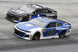 Alex Bowman, Hendrick Motorsports, Chevrolet Camaro Nationwide e Jamie McMurray, Chip Ganassi Racing, Chevrolet Camaro Cessna
