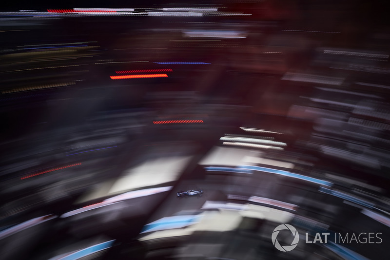 Lewis Hamilton, Mercedes AMG F1 W08