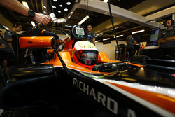 Oliver Turvey, McLaren MCL32