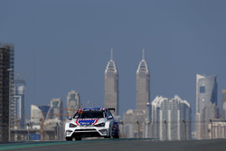 #130 Liqui Moly Team Engstler Volkswagen Golf GTi TCR: Luca Engstler, Florian Thoma, Benjamin Leucht