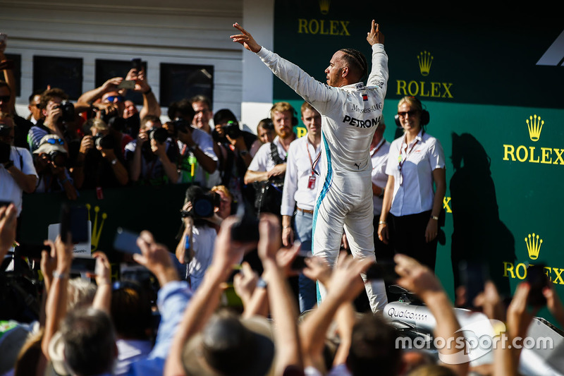 2018: Lewis Hamilton, Mercedes AMG W09 Hybrid
