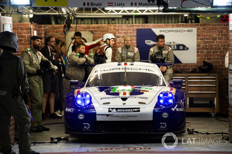 #91 Porsche GT Team Porsche 911 RSR: Richard Lietz, Gianmaria Bruni, Frédéric Makowiecki