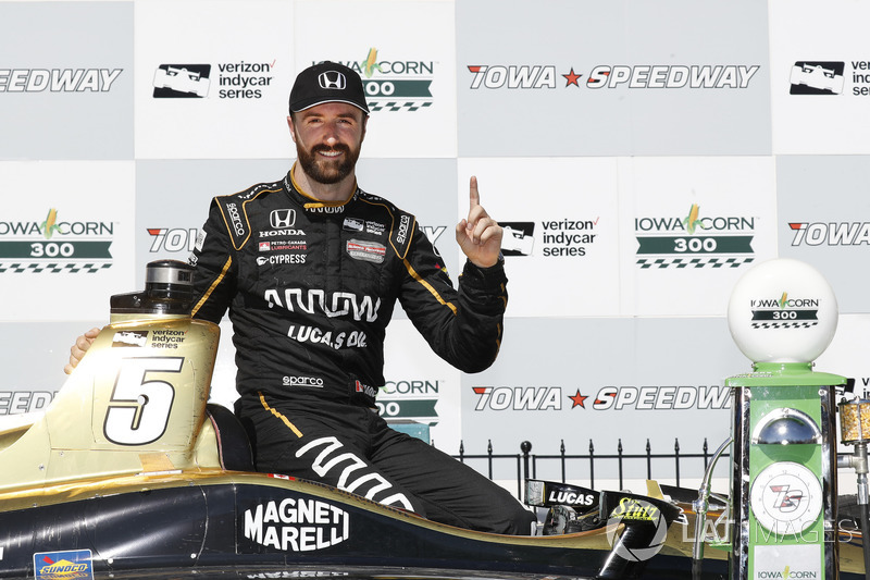 James Hinchcliffe (aktiv): 6 Siege