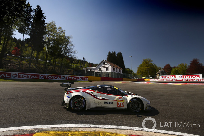 #70 MR Racing Ferrari 488 GTE: Motoaki Ishikawa, Olivier Beretta, Eddie Cheever III