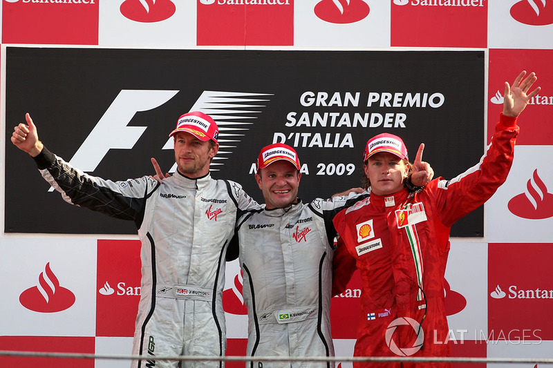 Galvão Bueno: "Rrrrrubens Barrichello do Brasil!"