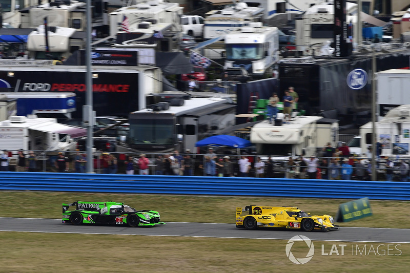 #85 JDC/Miller Motorsports ORECA 07, P: Simon Trummer, Robert Alon, Austin Cindric, Devlin DeFrancesco , #2 Tequila Patrón ESM Nissan DPi, P: Scott Sharp, Ryan Dalziel, Olivier Pla
