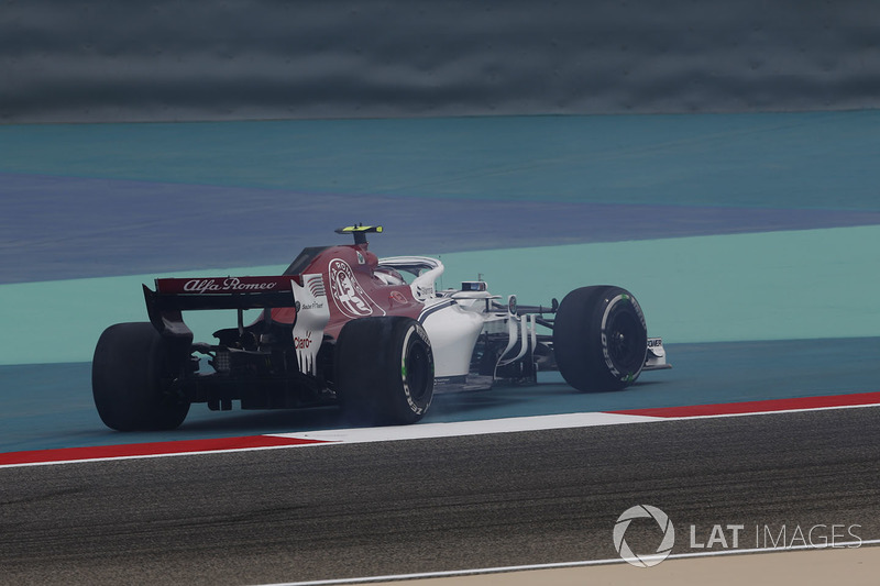 Charles Leclerc, Sauber C37 melintir