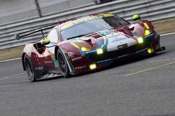 #71 AF Corse Ferrari 488 GTE: Davide Rigon, Miguel Molina