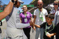 Lewis Hamilton, Mercedes AMG F1 with Felipinho Massa