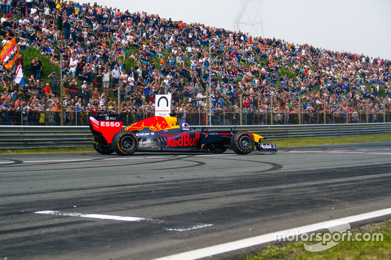 David Coulthard, RB7 lors des Jumbo Racing Days