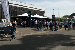 Lo stand Panasonic Jaguar Racing nell'eVillage