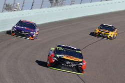 Martin Truex Jr., Furniture Row Racing Toyota, Denny Hamlin, Joe Gibbs Racing Toyota, Matt Kenseth, Joe Gibbs Racing Toyota