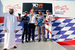 Podium: race winner Stefano Comini, Comtoyou Racing, second place Gianni Morbidelli, West Coast Racing, third place Josh Files, M1RA