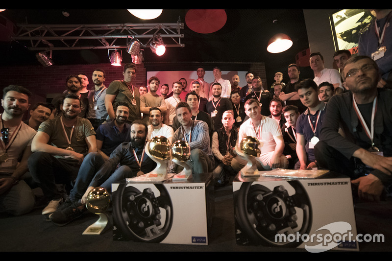 Thrustmaster F1 2017 Türkiye Ligi ödül töreni