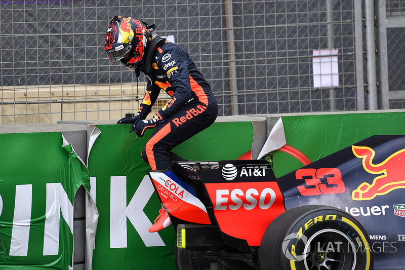 Авария: Макс Ферстаппен, Red Bull Racing RB14