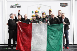 #11 GRT Grasser Racing Team Lamborghini Huracan GT3, GTD: Rolf Ineichen, Mirko Bortolotti, Franck Perera, Rik Breukers, podium