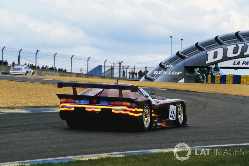 James Weaver, Perry McCarthy, Johnny O'Connell, Panoz GTR-1