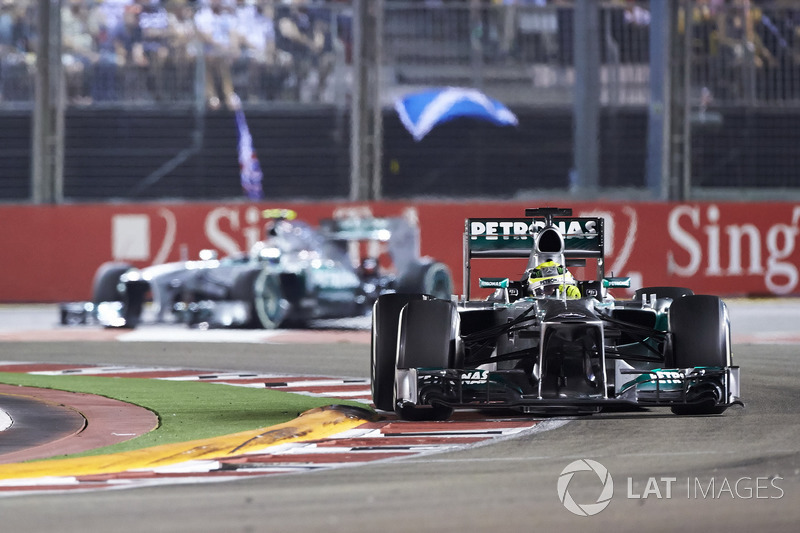 Nico Rosberg, Mercedes W04, leads Lewis Hamilton, Mercedes W04