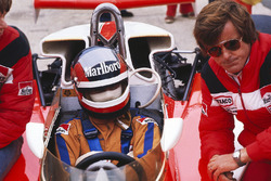 Gilles Villeneuve, McLaren M23