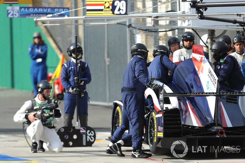 #32 United Autosports Ligier JSP217 Gibson: Hugo de Sadeleer, William Owen, Juan Pablo Montoya