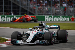 Lewis Hamilton, Mercedes AMG F1 W09