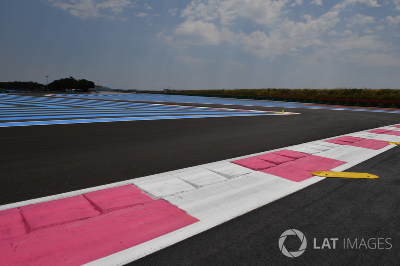 Vue de la piste du Paul Ricard