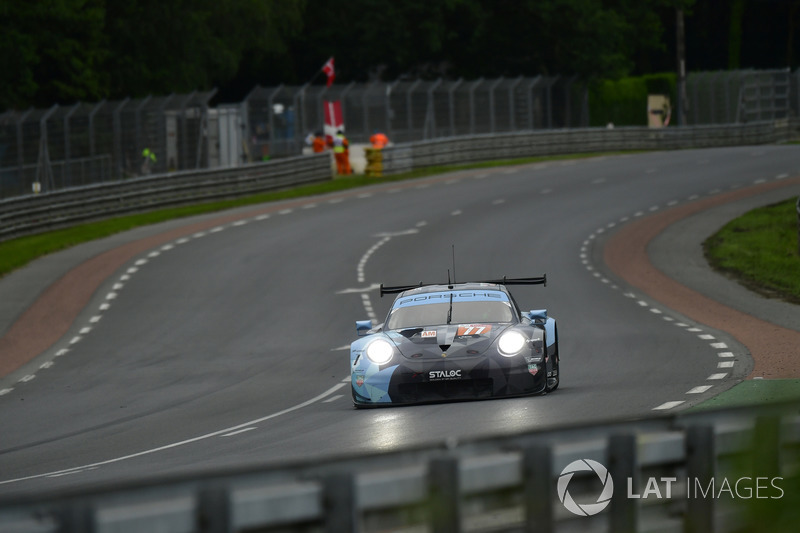 #77 Proton Competition Porsche 911 RSR: Christian Ried, Julien Andlauer, Matt Campbell