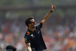 Daniel Ricciardo, Red Bull Racing, in the drivers parade