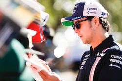 Sergio Perez, Force India, signs an autograph