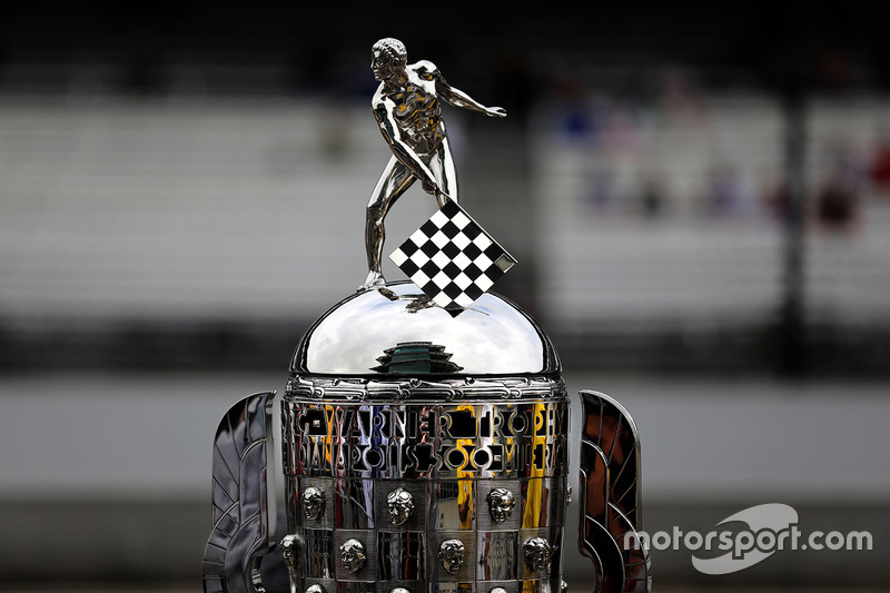 Trofi Borg Warner