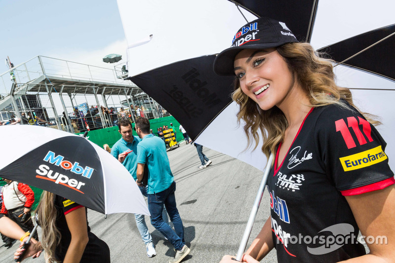 Grid girl