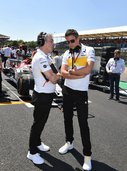 Nick Chester, Renault Sport F1 Team Teknik Direktörü ve Marcin Budkowski, Renault Sport F1 Team