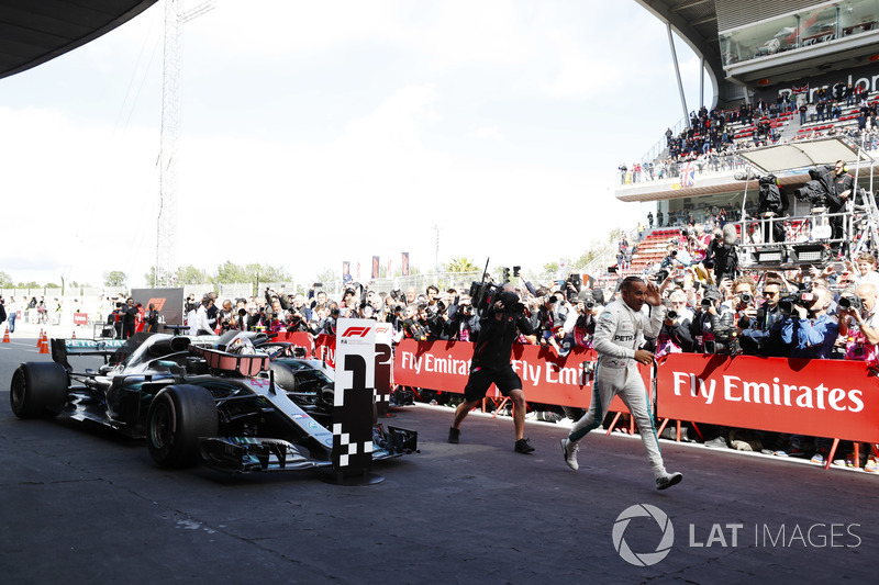 Lewis Hamilton, Mercedes AMG F1 W09, celebrates victory in parc ferme