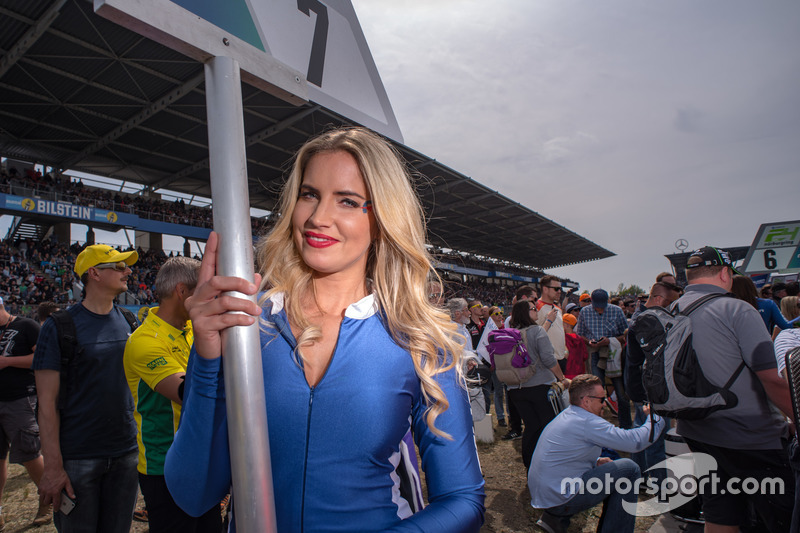 Grid girl