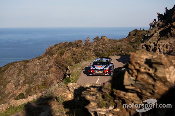 Thierry Neuville, Nicolas Gilsoul, Hyundai Motorsport Hyundai i20 Coupe WRCbH