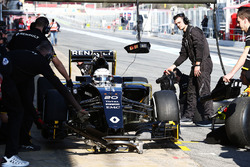 Kevin Magnussen, Renault Sport F1 Team R.S.16