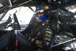 Shane van Gisbergen, Triple Eight Race Engineering Holden