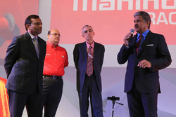 Anand Mahindra, Mahindra Group Chairman, Pawan Goenka, Mahindra & Mahindra Executive Director, Ruzbeh Irani, Mahindra Racing Chairman and Mufaddal Choonia, Mahindra Racing SPA CEO