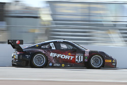#41 EFFORT Racing Porsche 911 GT3R: Michael Lewis