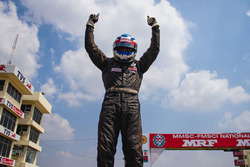 Race 4 winner Vikash Anand