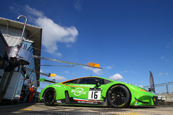 #16 GRT Grasser Racing Team, Lamborghini Huracan GT3: Jeroen Bleekemolen, Mirko Bortolotti, Rolf Ine
