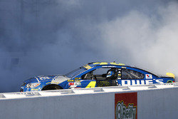 Race winner Jimmie Johnson, Hendrick Motorsports Chevrolet
