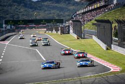 #67 Ford Chip Ganassi Racing Team UK Ford GT: Andy Priaulx, Harry Tincknell