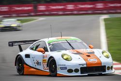 #86 Gulf Racing Porsche 911 RSR: Michael Wainwright, Adam Carroll, Ben Barker